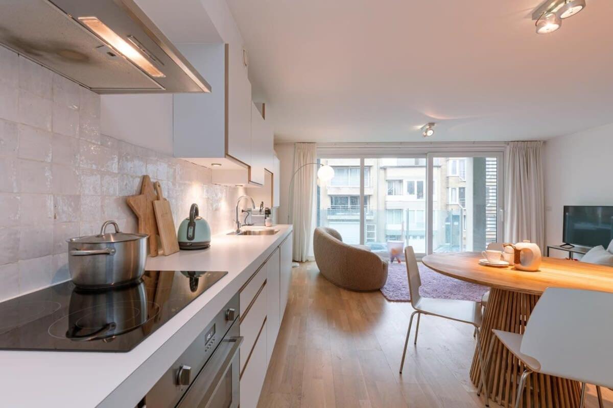 Bright Apartment Nearby The Beach In Де-Хаан Экстерьер фото